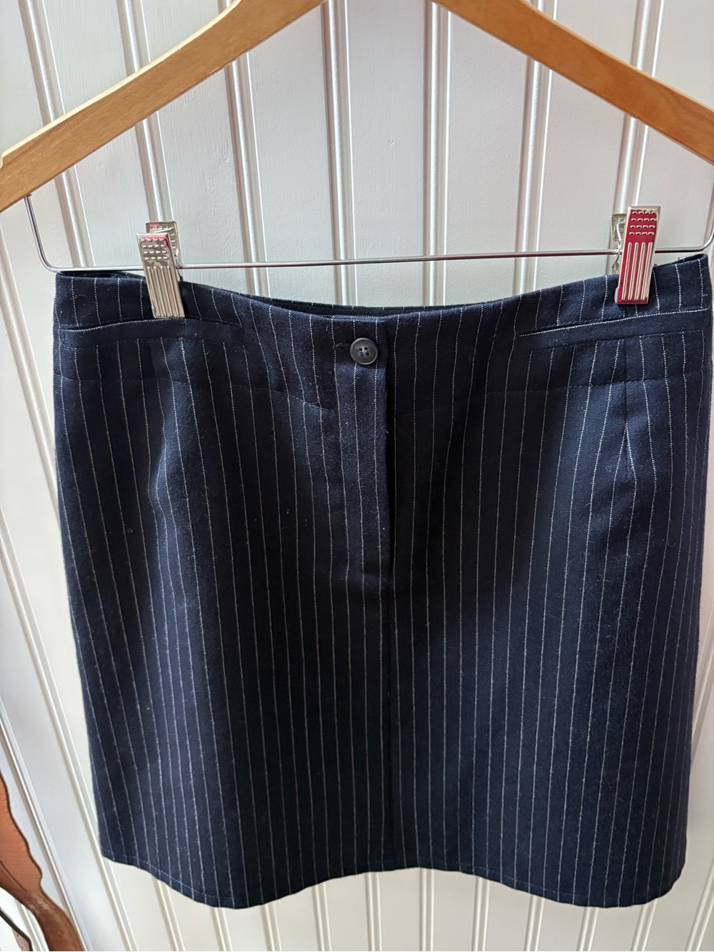 Vintage Classic Harvé Bernard 100% Wool Navy Pinstripe Skirt
